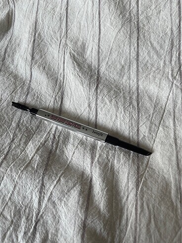 Benefit Kaş Kalemi - Görsel 2