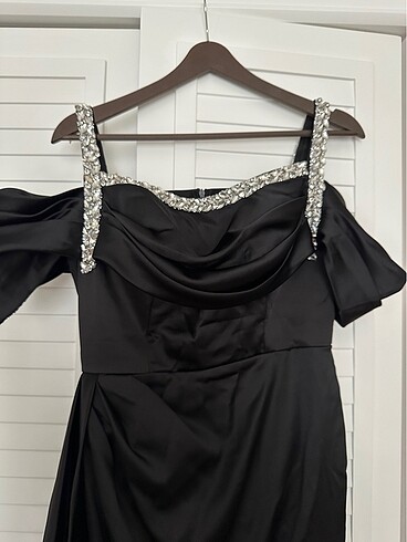 Siyah uzun abiye - Görsel 5