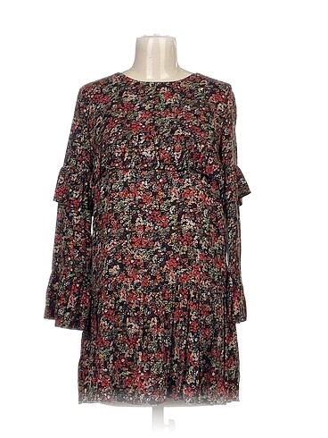Zara Kısa Elbise %70 İndirimli.