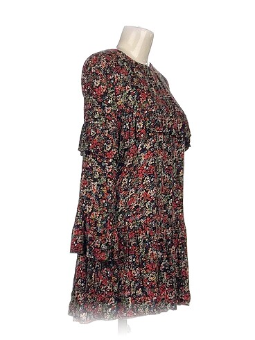 Zara Zara Kısa Elbise %70 İndirimli.