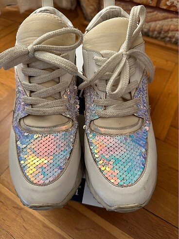 39 Beden beyaz Renk Havalı topuk sneakers
