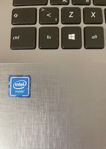 Siyah ASUS Laptop - Görsel 3