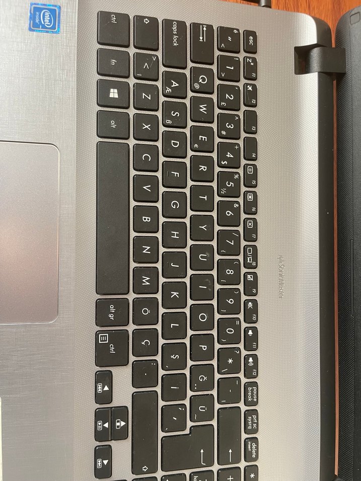 Siyah ASUS Laptop - Görsel 4