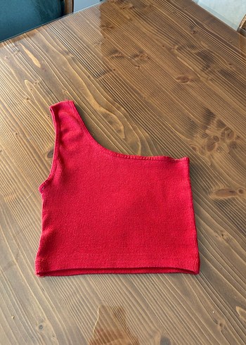 Kırmızı Tek Omuz Crop Top
