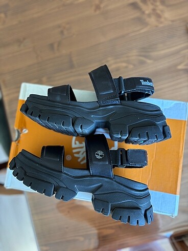 38 Beden siyah Renk Timberland deri sandalet Zara Beymen