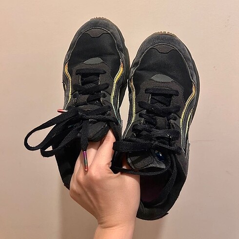 38 Beden Adidas Spor Ayakkabı