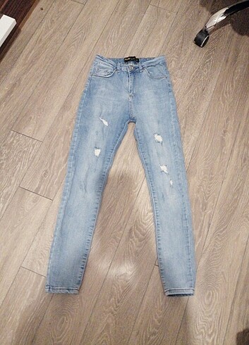 Jean 