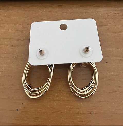 Beden Gold küpe