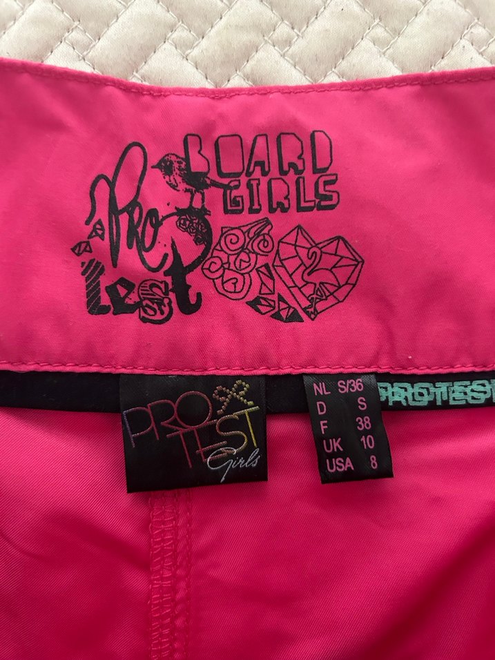 protest surf deniz sortu - Görsel 2