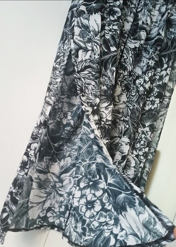 Gri Batik Desenli Bol Kesim Kadın pareo  Pantolon - Görsel 4