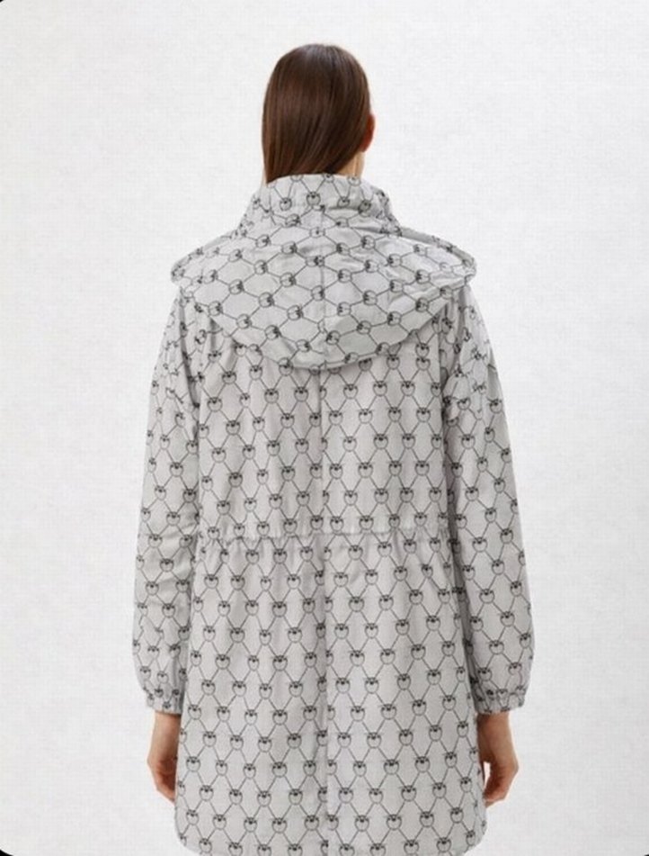 Kapüşonlu Kemerli Kadın Yağmurluk - Görsel 2