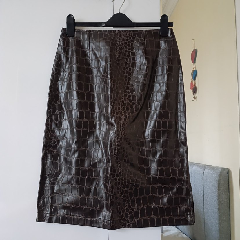 Kahverengi Parlak Deri Yılan Desenli Midi Etek - Görsel 4