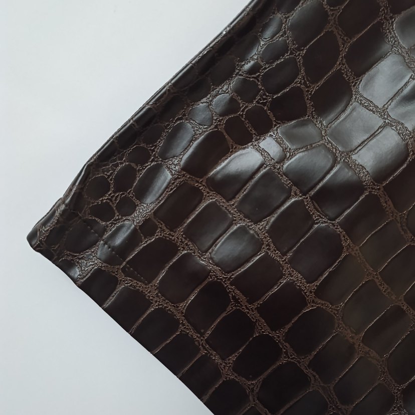 Kahverengi Parlak Deri Yılan Desenli Midi Etek - Görsel 3