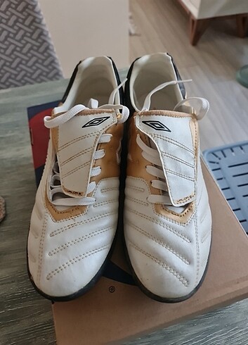 Umbro 46 numara