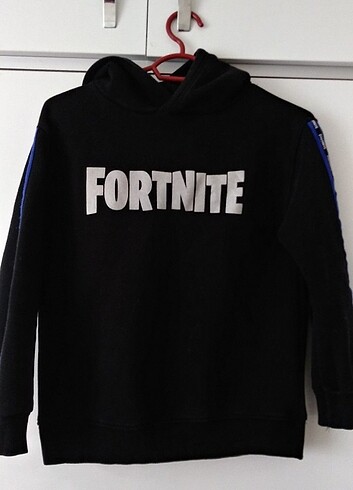 ZARA orj.Fortnite sweatshirt 9 yaş uyumlu