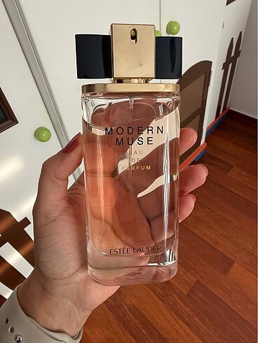 Estee Lauder Estee lauder 100ml modern muse