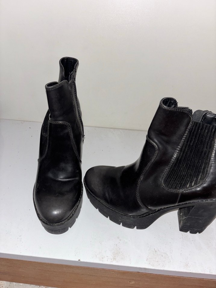 Siyah Platform Topuklu Kadın Bot - Görsel 4