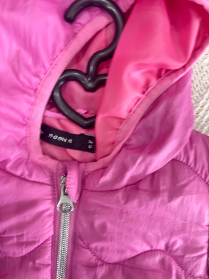 Kız Çocuk Kapüşonlu Pembe Kürklü Mont - Görsel 2