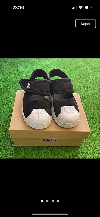 Adidas sandalet