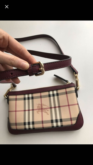 BURBERRY CROSSBODY VE CLUTCH 