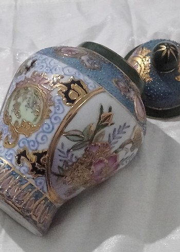 American Vintage Cloissen işciliği ile 18 cm bir satsuma