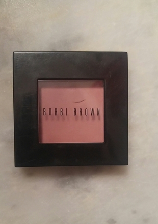bobbi brown allik