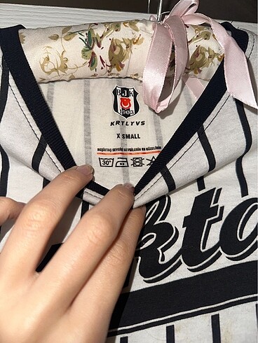 xs Beden Beşiktaş tişört