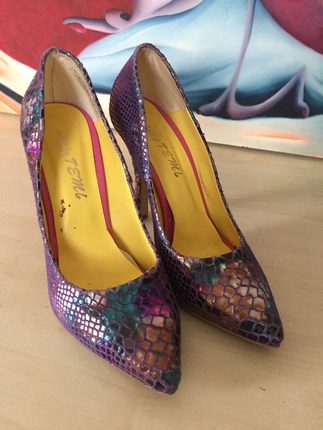Multicolours stiletto