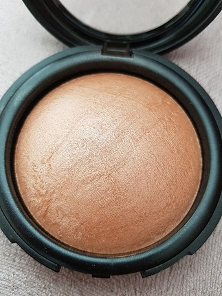 flormar allik