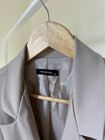 Trendyol & Milla Bej Düğmeli Blazer Ceket