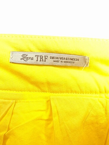 34 Beden sarı Renk Zara Mini Etek %70 İndirimli.