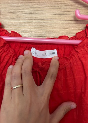 Zara Kırmızı Piliseli Keten çocuk elbise