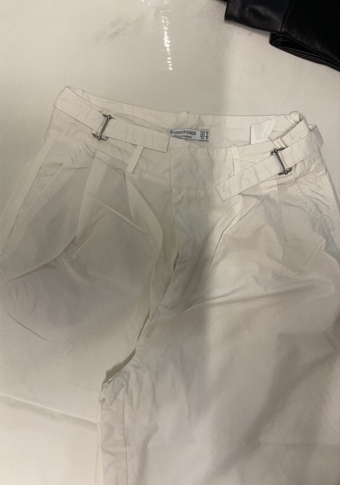 Kadın Beyaz Kemerli Geniş Paça Pantolon - Görsel 3