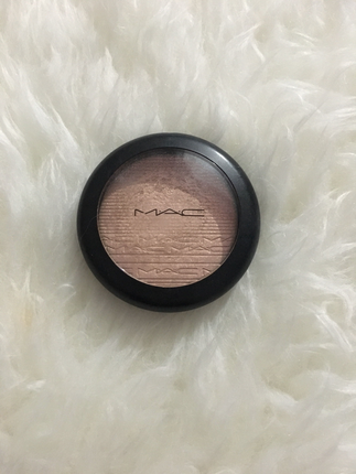 Mac Extra Dimension Skinfinish 