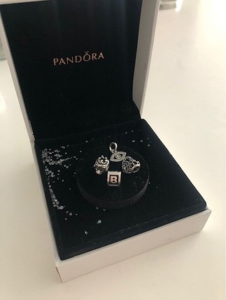 Pandora Kalp charm