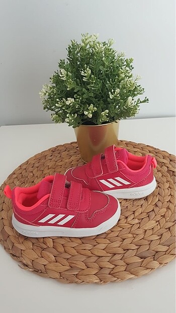 22 numara orjinal adidas