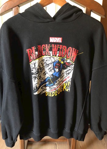 Marvel Siyah Kapüşonlu Sweatshirt