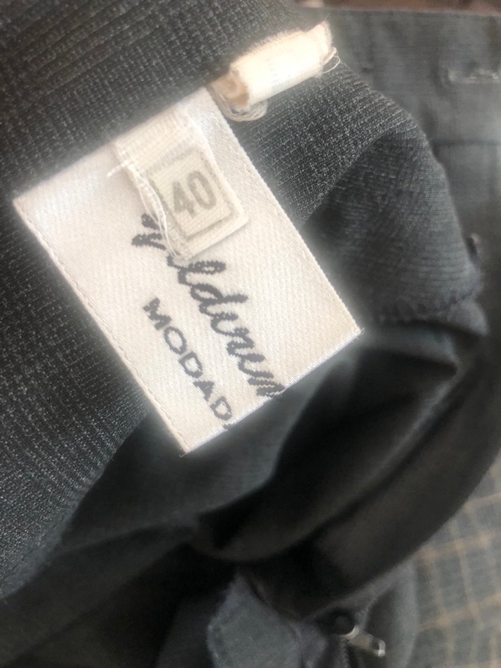 Düğmeli Gri Kadın Kumaş Bermuda Pantolon - Görsel 4