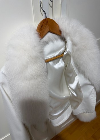 Beyaz Kürk Detaylı  Ceket - Görsel 3