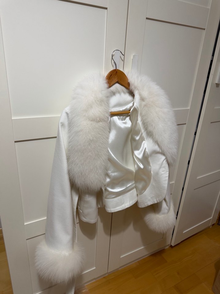 Beyaz Kürk Detaylı  Ceket - Görsel 5