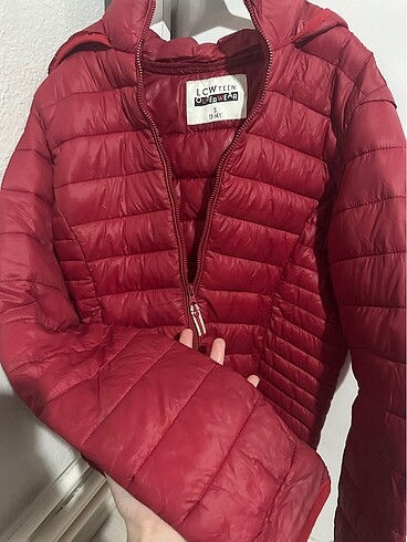 LC Waikiki Kırmızı mont