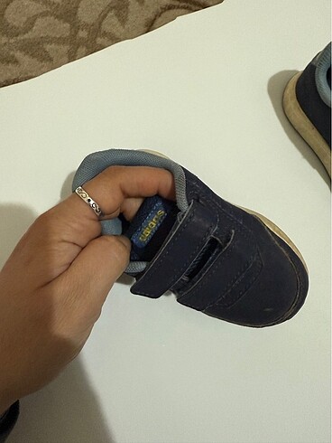 21 Beden lacivert Renk Adidas bebek ayakkabısı