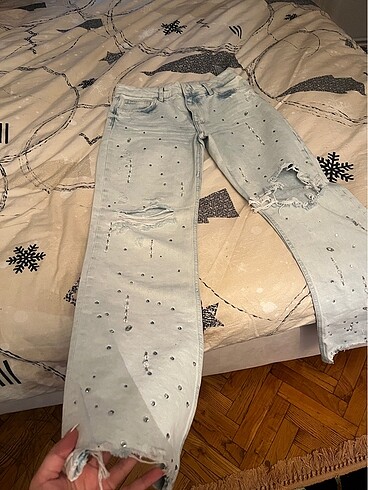 Bershka BERSHKA taşlı jean