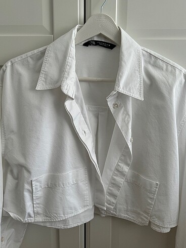 m Beden Zara / Crop Poplin Gömlek