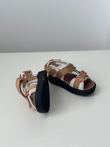 19 Beden kahverengi Renk H&M sandalet