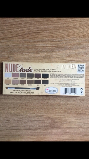 diğer Beden the balm nude far