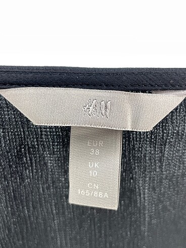 38 Beden siyah Renk H&M Bluz %70 İndirimli.