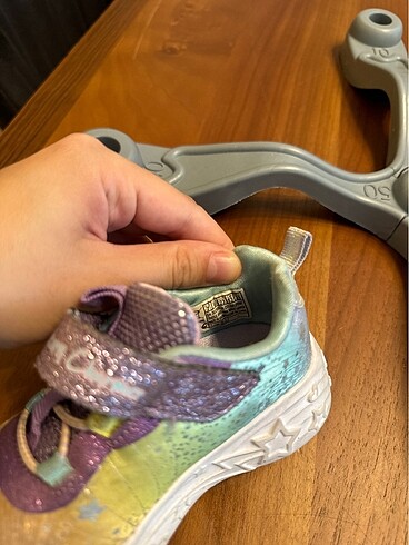 23 Beden pembe Renk Çocuk skechers spor ayakkabı