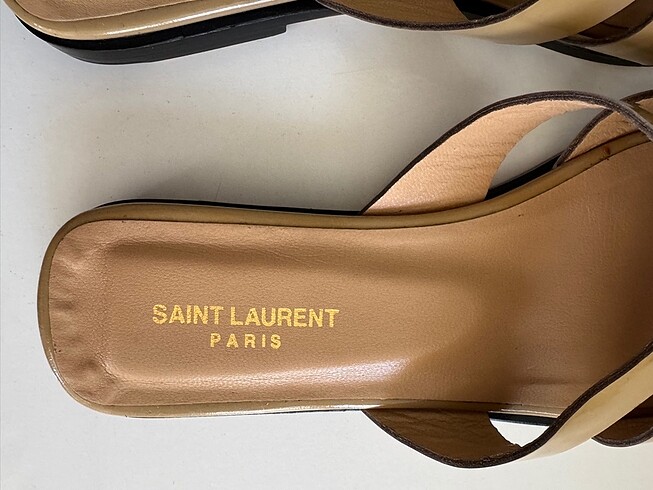 41 Beden Hakiki deri Saint Laurent model terlik