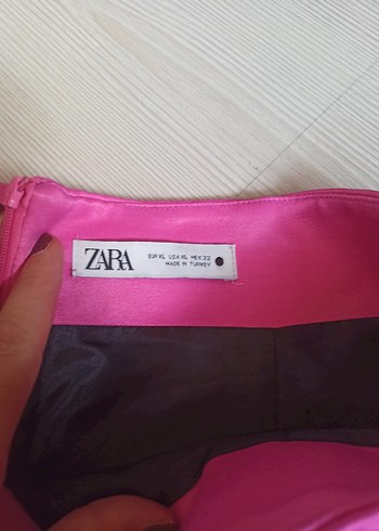 xl Beden pembe Renk Zara Fuşya Saten Efektli Balon Şort